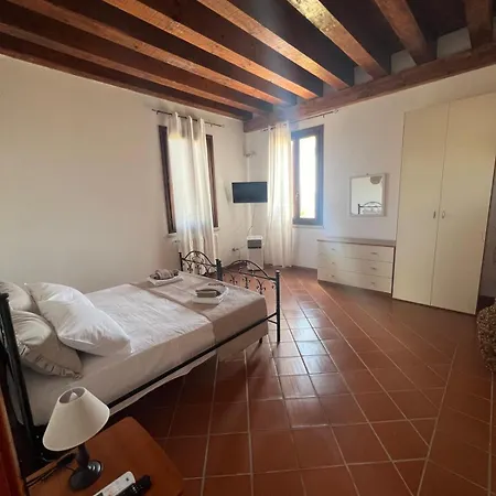 Holiday home Casal Mastro E Con Piscina Bisceglie