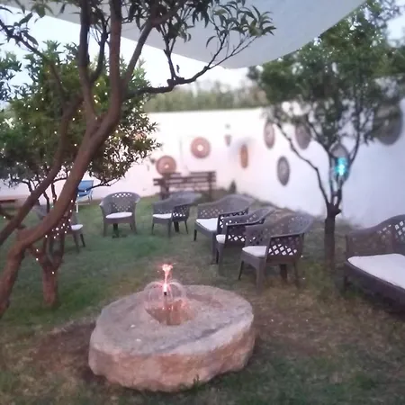 Casal Mastro E Con Piscina Holiday home
