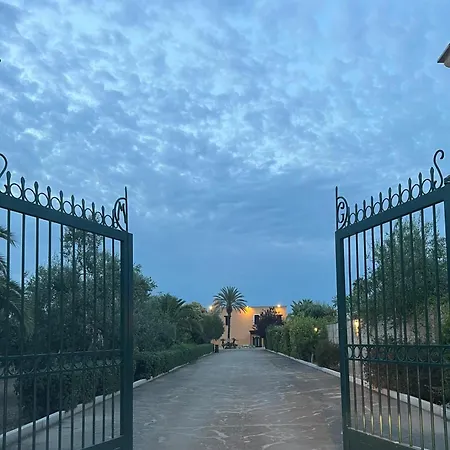 Casal Mastro E Con Piscina Holiday home Bisceglie
